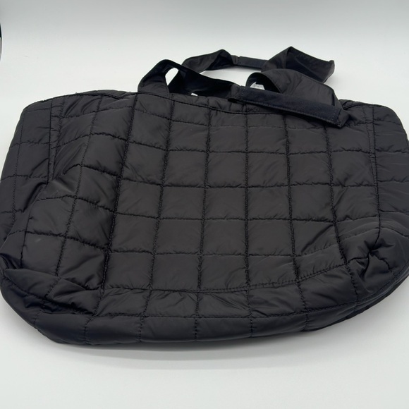 Core Cisco Active Puffer Tote - Black - Picture 3 of 7